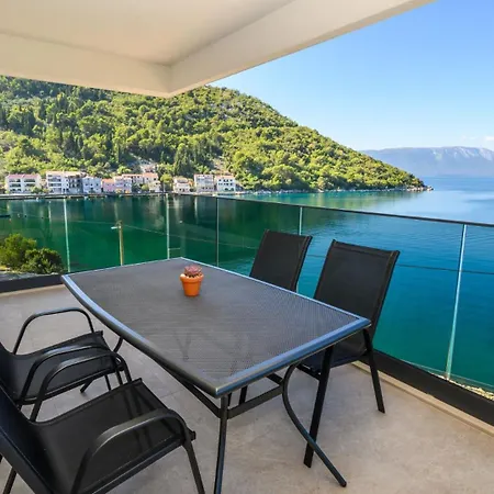 Dida Bozo By Guide Villa *