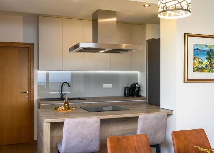 Villa Dida Bozo By Guide *